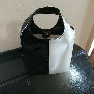 Adorable mod vintage purse